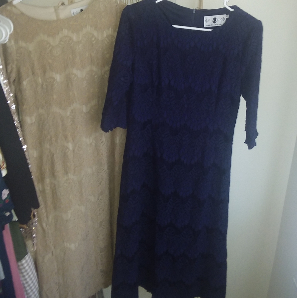 Dress - Picture 6 of 7